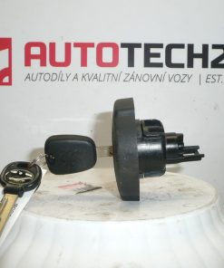 Tappo serbatoio con chiave Citroën Peugeot 1508L7